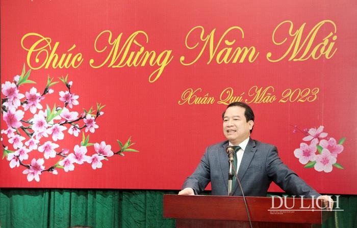 Phó Tổng cục trưởng TCDL Hà Văn Siêu phát biểu tại buổi gặp mặt